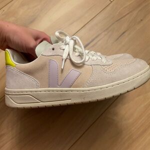 Veja Sneakers